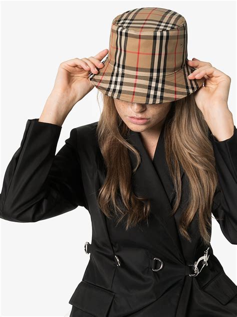 burberry hats for women.